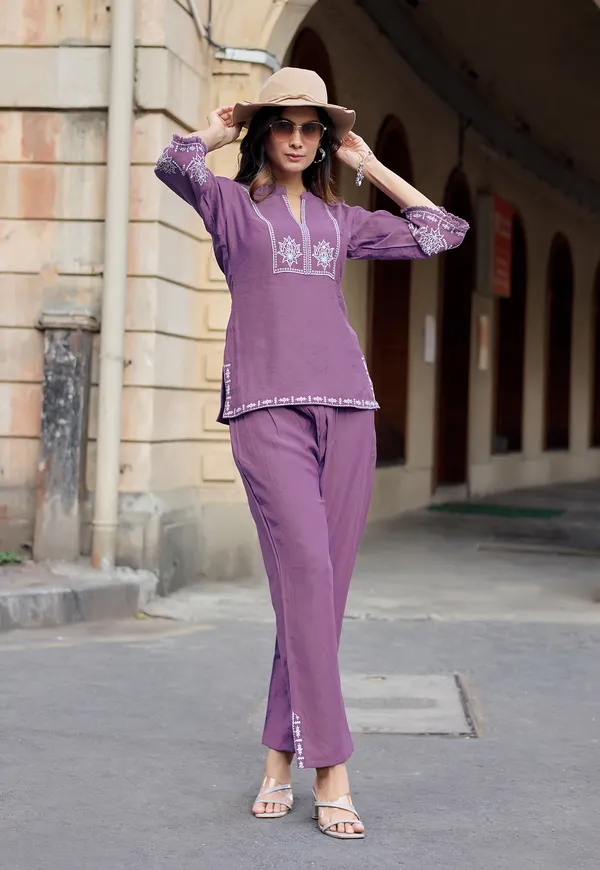 Printed_Shirt_Collar_Top_With_Trousers_Co-Ords-KORRA2