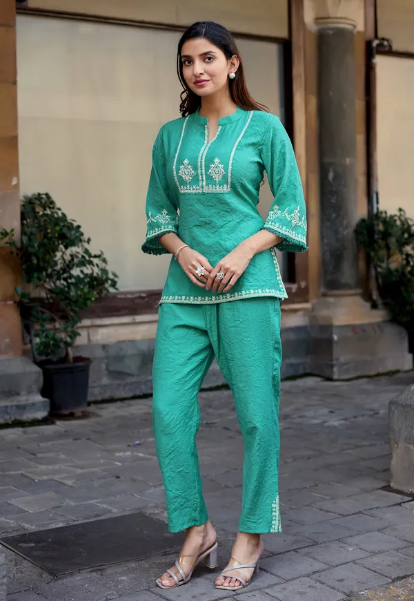 Printed_Shirt_Collar_Top_With_Trousers_Co-Ords-KORRA2
