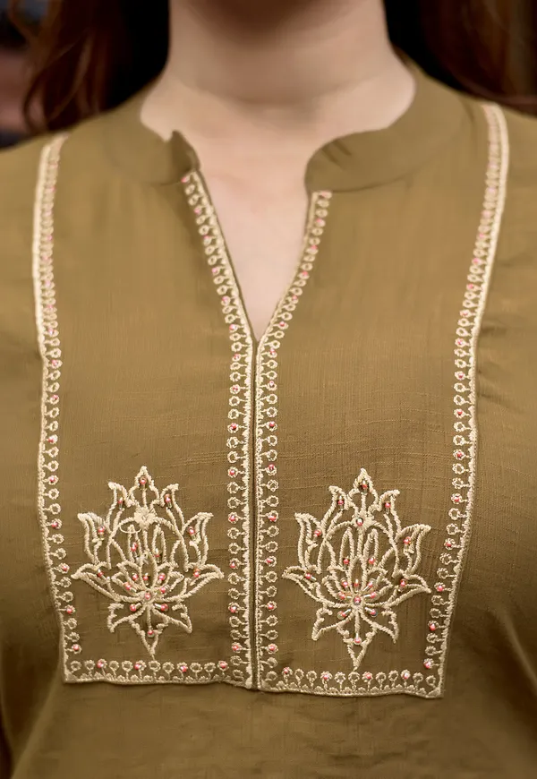 Printed_Shirt_Collar_Top_With_Trousers_Co-Ords-KORRA2