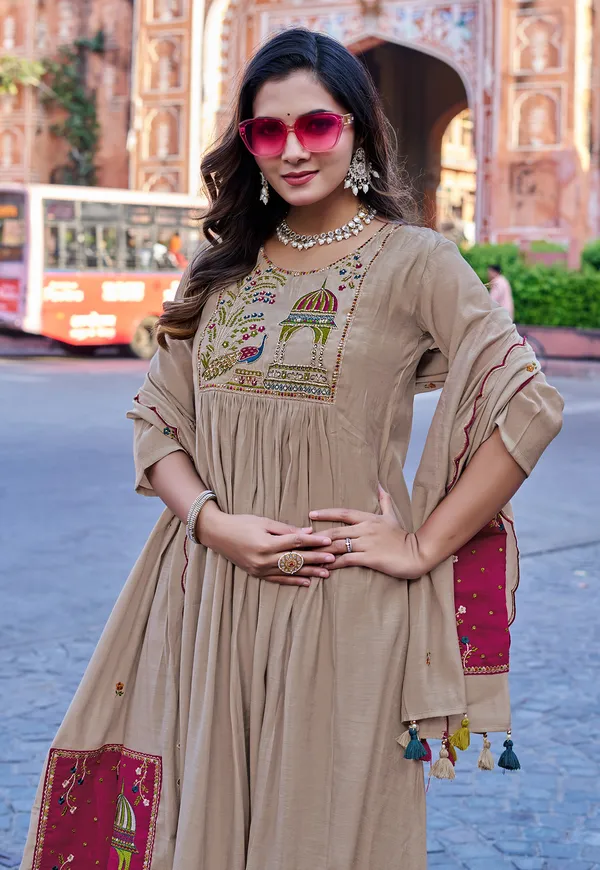 Women_Ethnic_Motifs_Embroidered_Empire_Thread_Work_Chanderi_Cotton_Kurta_with_Trousers_&_With_Dupatta-IV-1009