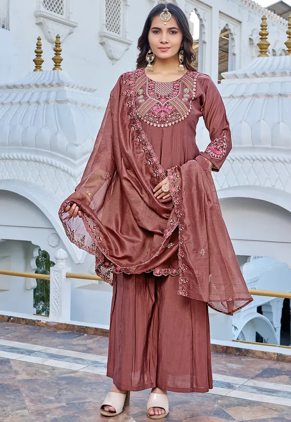Women_Ethnic_Motifs_Embroidered_Roman_Kurta_with_Trousers_&_Dupatta-KS-217