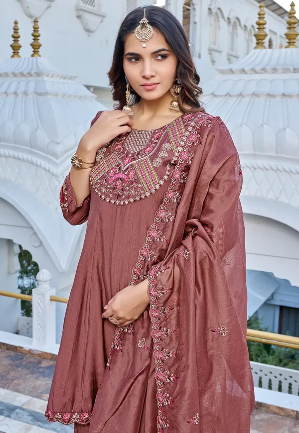 Women_Ethnic_Motifs_Embroidered_Roman_Kurta_with_Trousers_&_Dupatta-KS-217