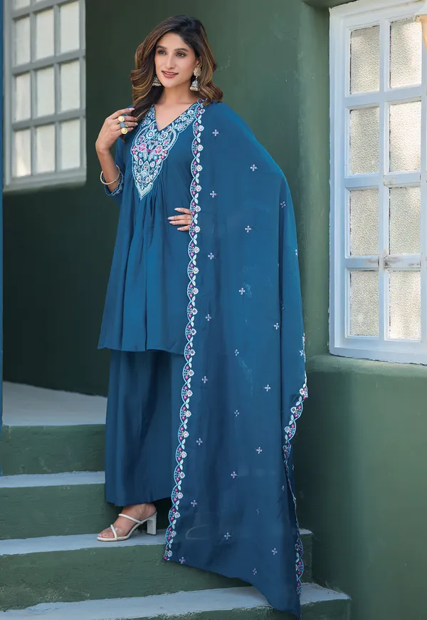 Women_Ethnic_Motifs_Embroidered_Tiered_Thread_Work_Chanderi_Silk_Kurta_with_Palazzos_&_With_Dupatta-KS-192