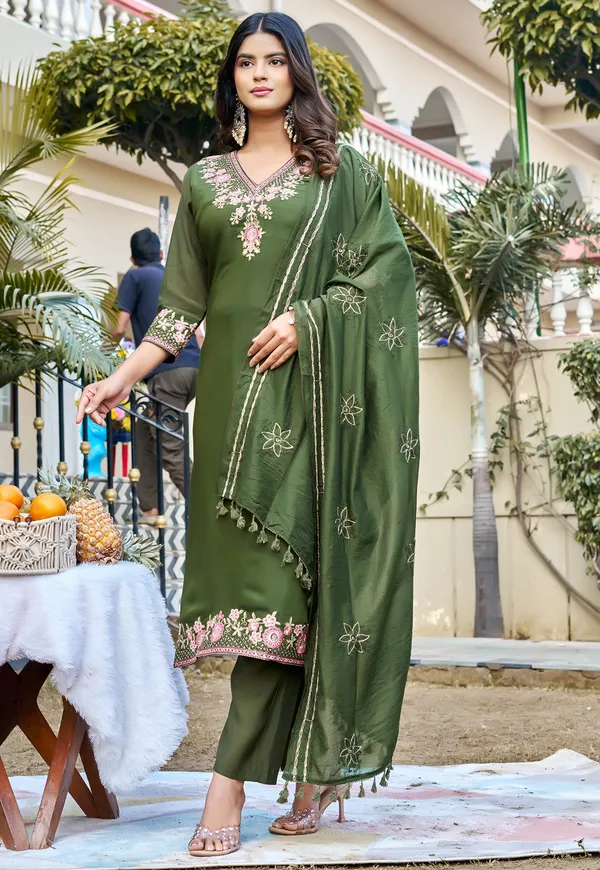 Women_Floral_Embroidered_Empire_Thread_Work_Chanderi_Cotton_Kurta_with_Pant_&_With_Dupatta-KS-248