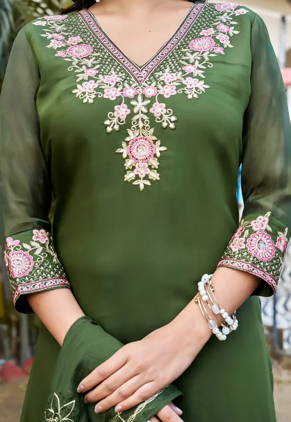 Women_Floral_Embroidered_Empire_Thread_Work_Chanderi_Cotton_Kurta_with_Pant_&_With_Dupatta-KS-248