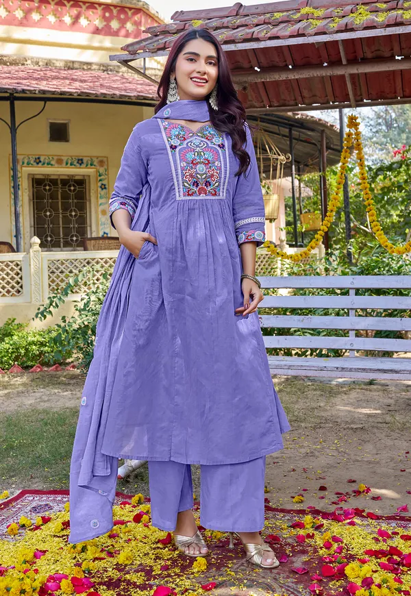 Women_Floral_Embroidered_Empire_Thread_Work_Cotton_Cambridge_Kurta__Pant_&_With_Dupatta-KS-251