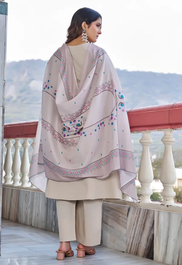 Women_Floral_Embroidered_Empire_Thread_Work_Dhabu_Cotton_Kurta_Pant_With_Dupatta-KS-267