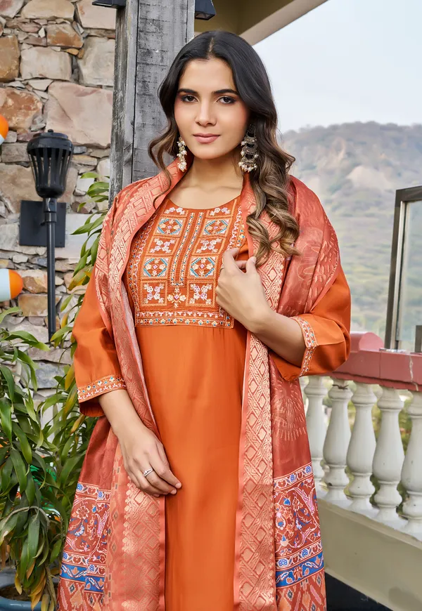 Women_Floral_Embroidered_Empire_Thread_Work_Roman_Slik_Kurta_Pant_With_Dupatta-KS-256