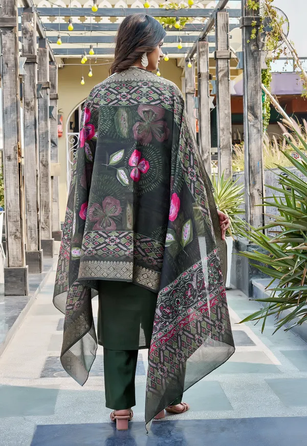Women_Floral_Embroidered_Empire_Thread_Work_Roman_Slik_Kurta_Pant_With_Dupatta-KS-257