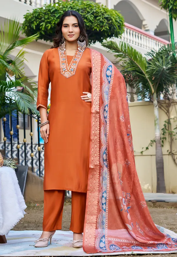 Women_Floral_Embroidered_Empire_Thread_Work_Roman_Slik_Kurta_Pant_With_Dupatta-KS-261