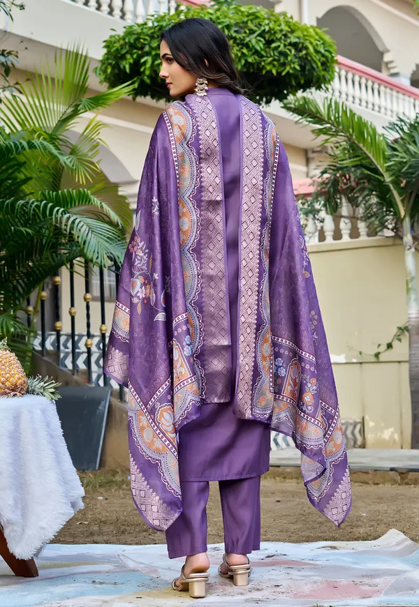 Women_Floral_Embroidered_Empire_Thread_Work_Roman_Slik_Kurta_Pant_With_Dupatta-KS-262