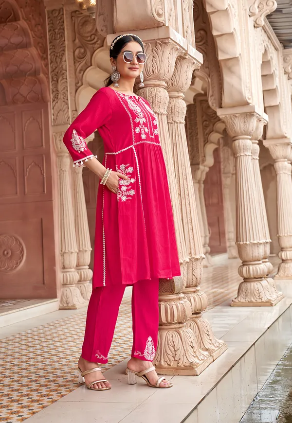 Women_Floral_Embroidered_Pleated_Thread_Work_Kurta_with_Trousers-NOVA