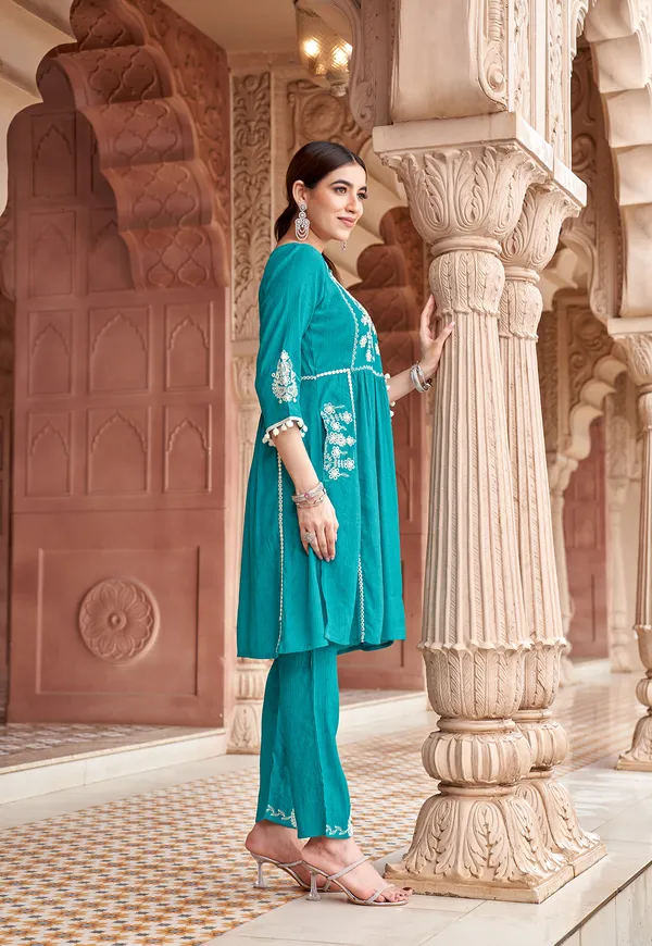 Women_Floral_Embroidered_Pleated_Thread_Work_Kurta_with_Trousers-NOVA
