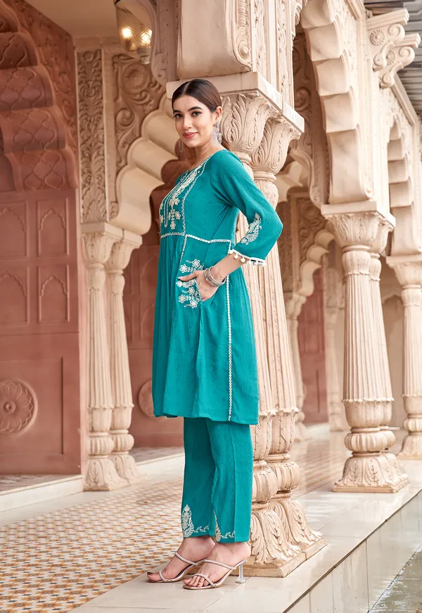 Women_Floral_Embroidered_Pleated_Thread_Work_Kurta_with_Trousers-NOVA