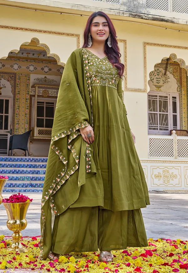 Women__Embroidered__Thread_Work_Mull_Chanderi__Kurta_with_Palazzo_&_With_Dupatta-KS-194