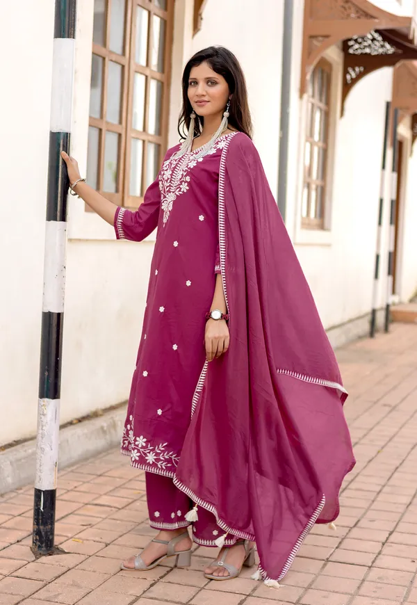 Pink_Salli_Pure_Cotton_Regular_Hand_&_Threadwork_Kurta_With_Trousers_&_With_Dupatta_For_Women-AARYA