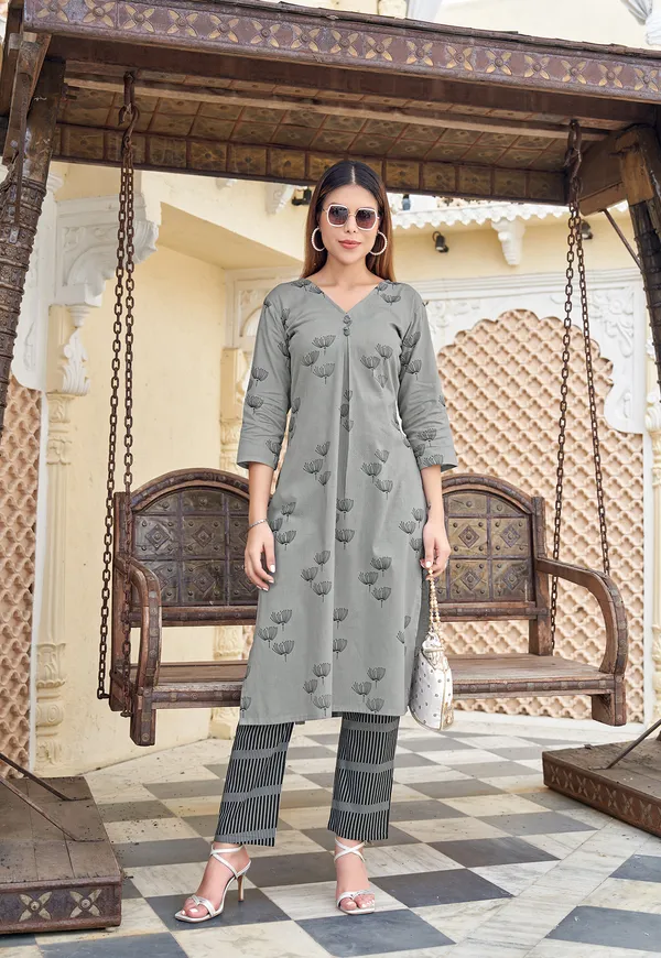 Grey_Heavy_Rayon_Kurta_With_Trouser_For_Women-FLORALSTYLE