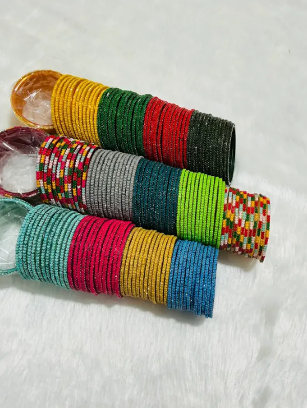 Green_Premium_Glass_Full_Heart_Pattern_Bangles_For_Women