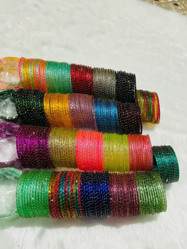 Pyazi_Premium_Glass_Raindrop_Bangles_For_Women_(Pack_Of_2)