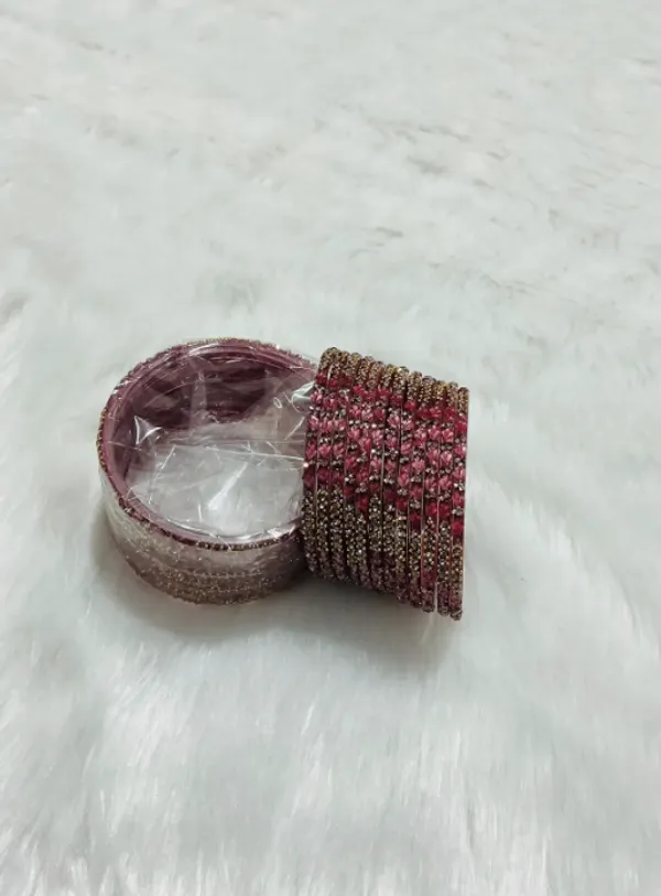 Pyazi_Premium_Glass_Lily_&_Stone_Bangles_For_Women