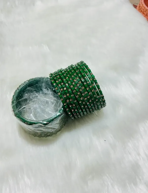 Green_Premium_Glass_Heart_Design_Bangles_For_Women