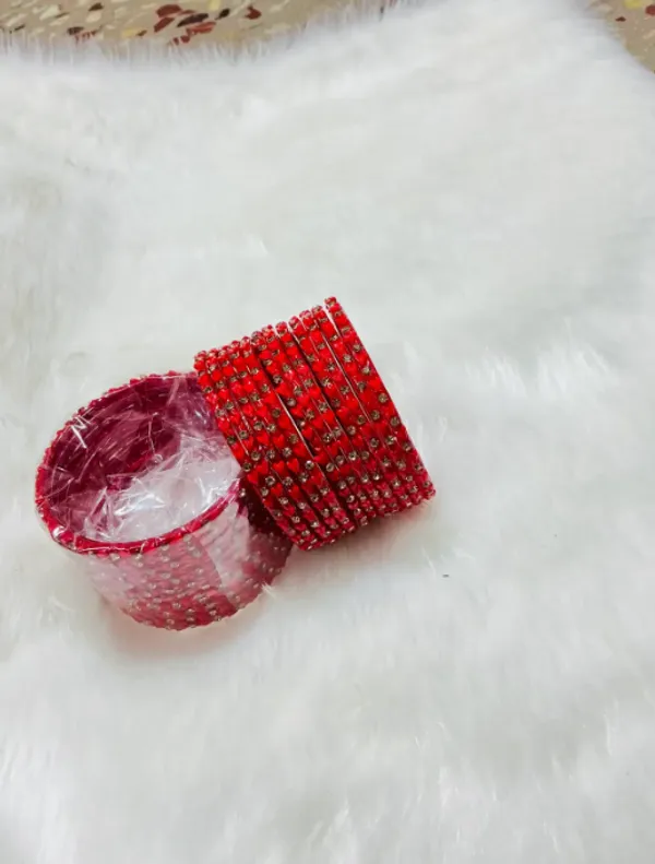 Red_Premium_Glass_Heart_Design_Bangles_For_Women