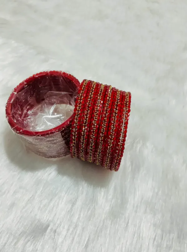 Red_Premium_Glass_Bead_&_Stone_Bangles_For_Women