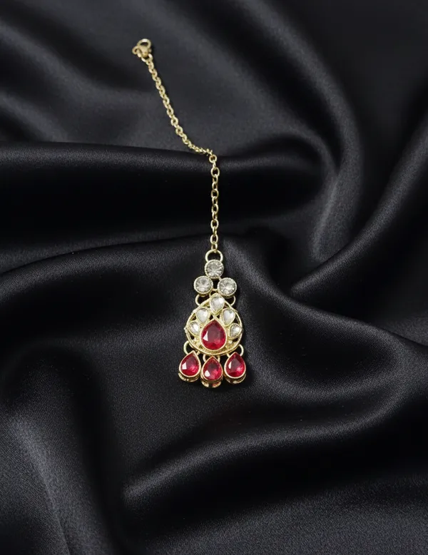 Red_Royal_Beautiful_Necklace_Set_(Necklace,_Earrings_and_maangtika_)_For_Women