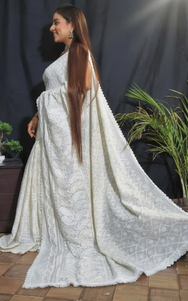 Chikankari_Pure_Cotton_All_over_Miror_Wark_with_out_blouse