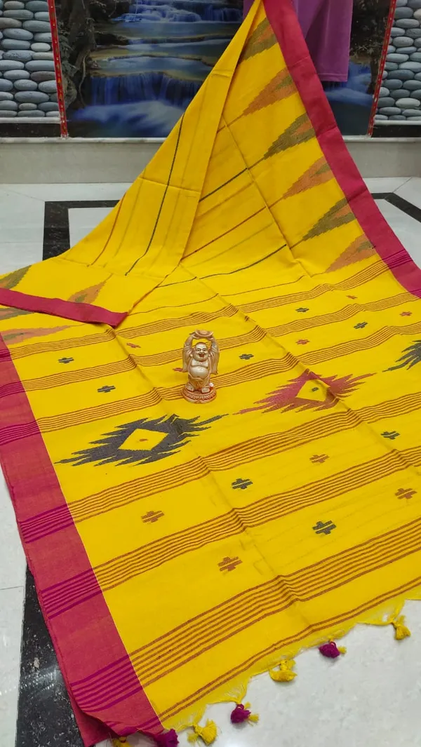 Handloom_Primium_Cotton_Jamdani_Saree_in_Yellow_with_Blouse_Piece