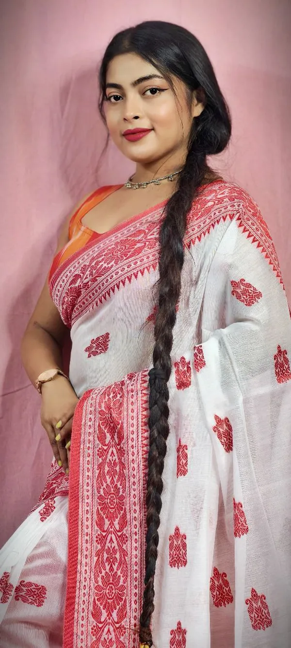 Samaira_Cotton_silk_Weaving_white_saree_running_Blouse