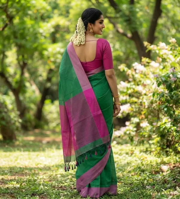 Elegant_Khadi_cotton_saree_with_Running_blouse_