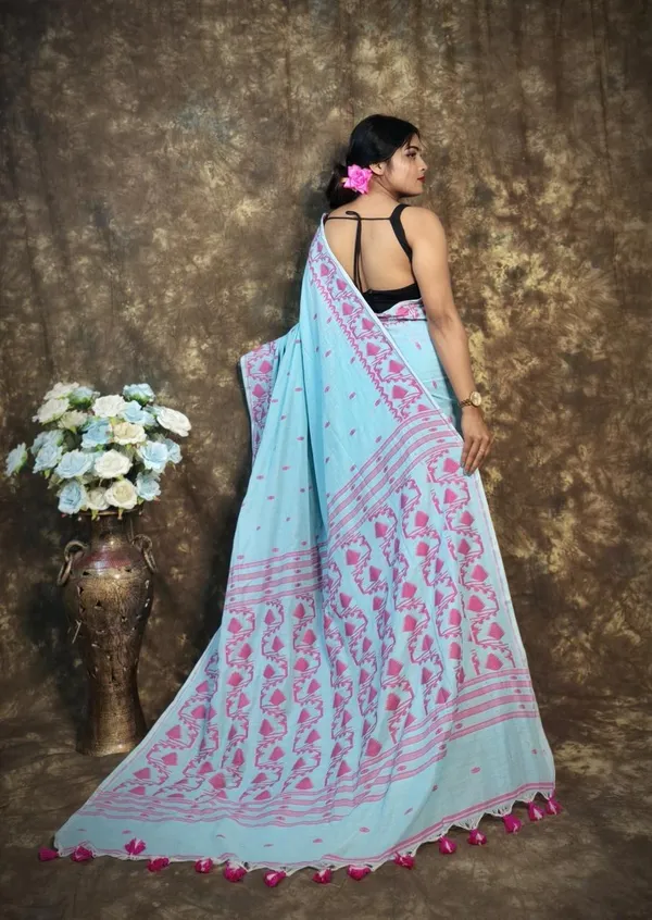 Blue_Premium_Quality_Mul_Cotton_Saree_For_Women___running_blouse