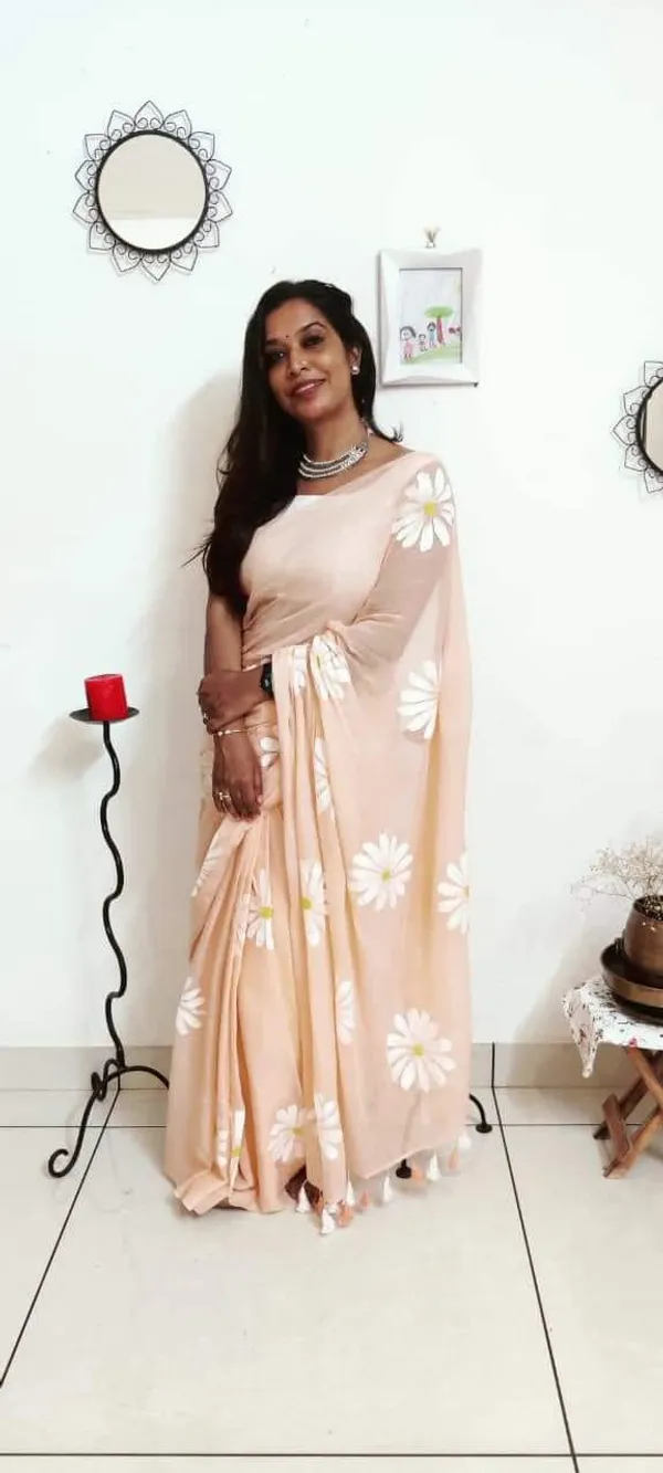 Off_White_Premium_Quality_Khadi_Cotton_Saree_For_Women_running_blouse