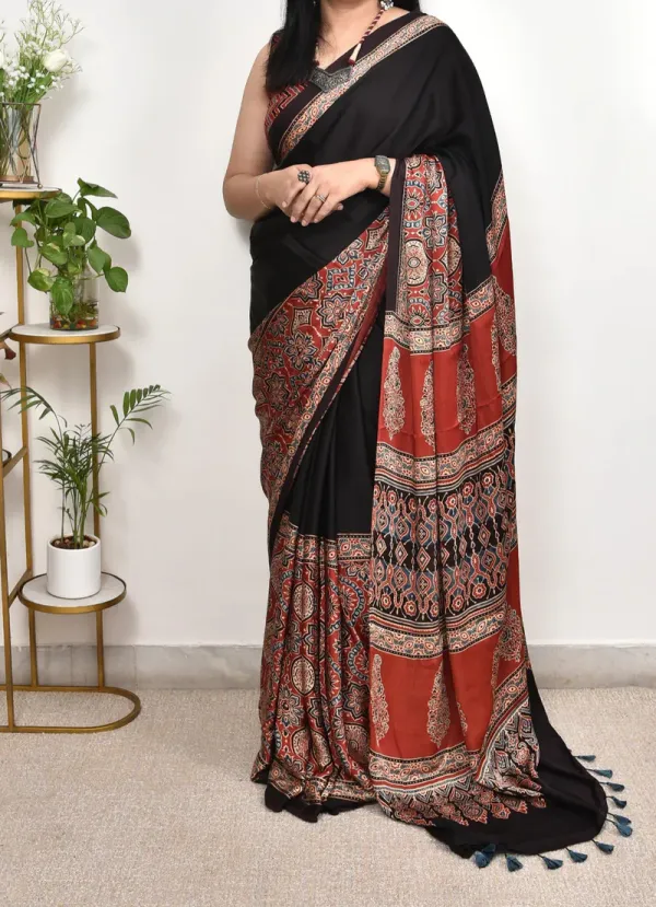 Black_Ajarak_Model_Silk_Saree_For_Women