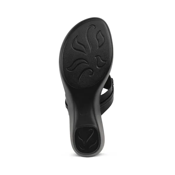Zelion_Women'S_Black_Wedge_Thong_Sandals_With_Chain_Buckle_Detail
