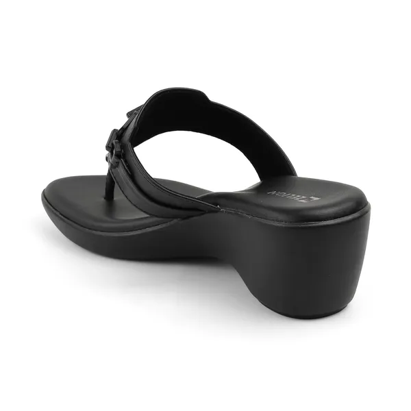Zelion_Women'S_Black_Wedge_Thong_Sandals_With_Chain_Buckle_Detail