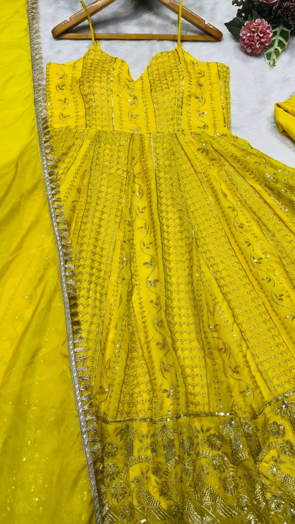 Premium_Readymade_Anarkali_Suit_Set_3_Pcs