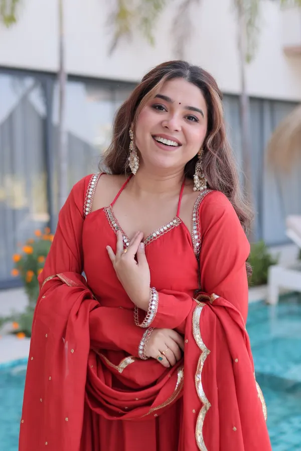 Women_Red_And_Orange_Anarkali_Suit_Set_With_Dupatta