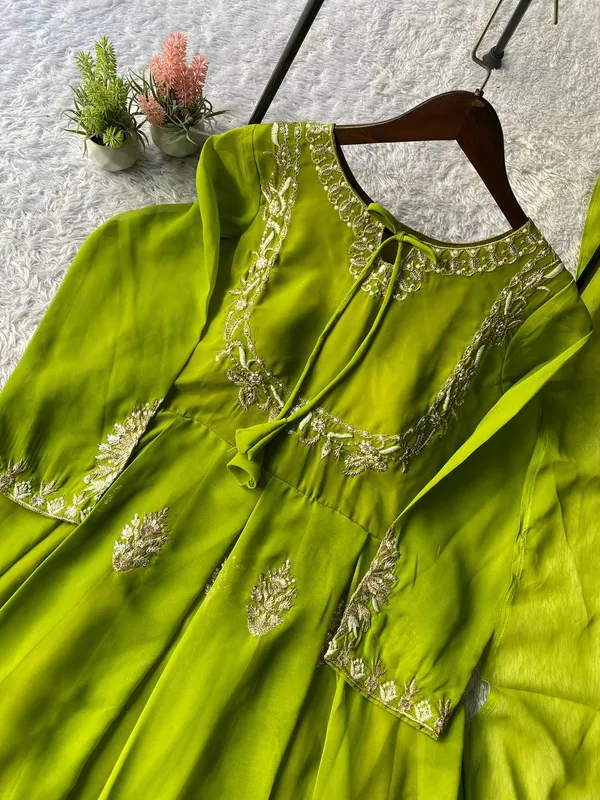 Mehendi_Green_Embroidered_Anarkali_Suit_Set_With_Dupatta