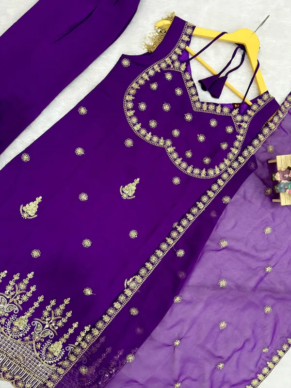 Purple_Embroidered_Ethnic_Suit_Set_With_Dupatta_Traditional_Indian_Wear
