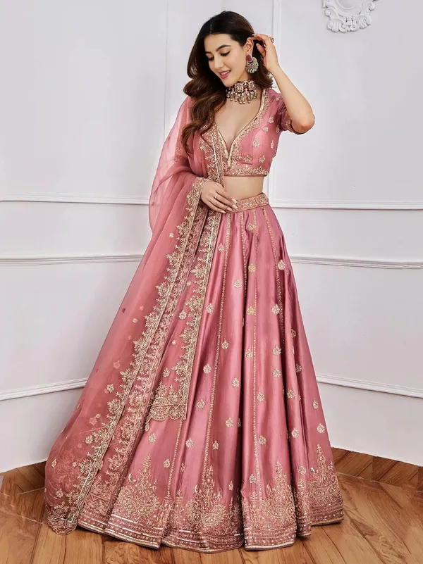 Elegant_Embroidered_Sequence_Designer_Lahenga_Choli_With_Dupatta"
