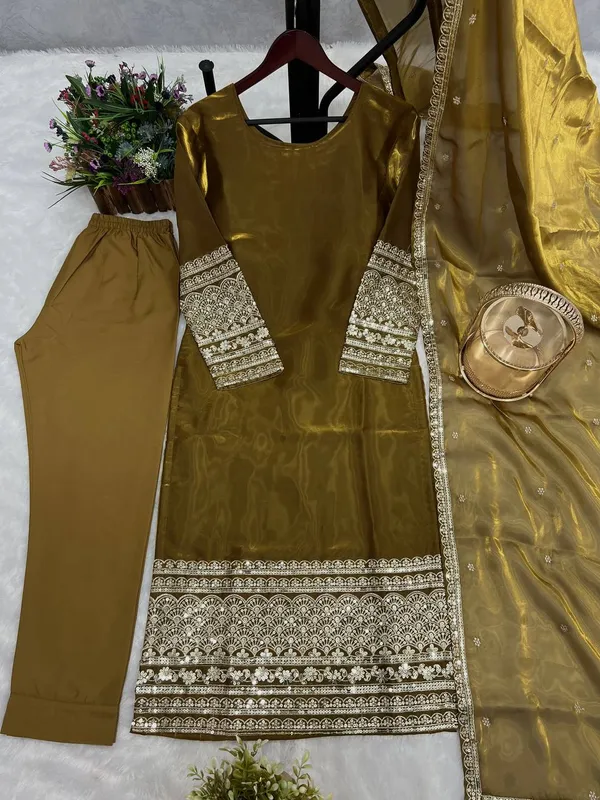 LAUNCHING_NEW_TRDITIONAL_COLLECTION_3_PIECE_FANCY_KURTI_WITH_BOTTOM_AND_BEAUTIFUL_DUPATTA
