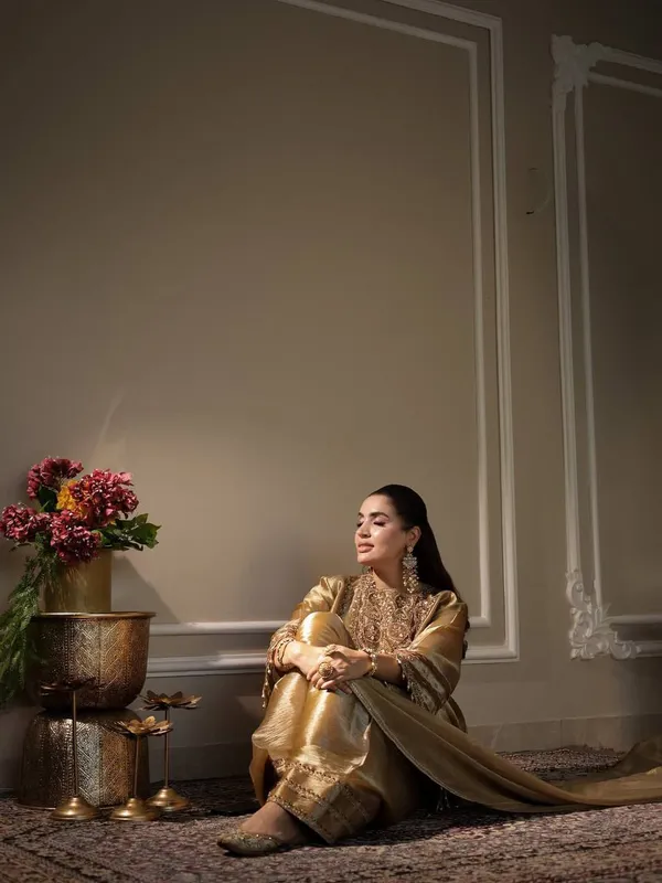 Golden_Embroidered_Silk_Ethnic_Suit_Set_With_Dupatta_Womens_Traditional_Festive_Wear