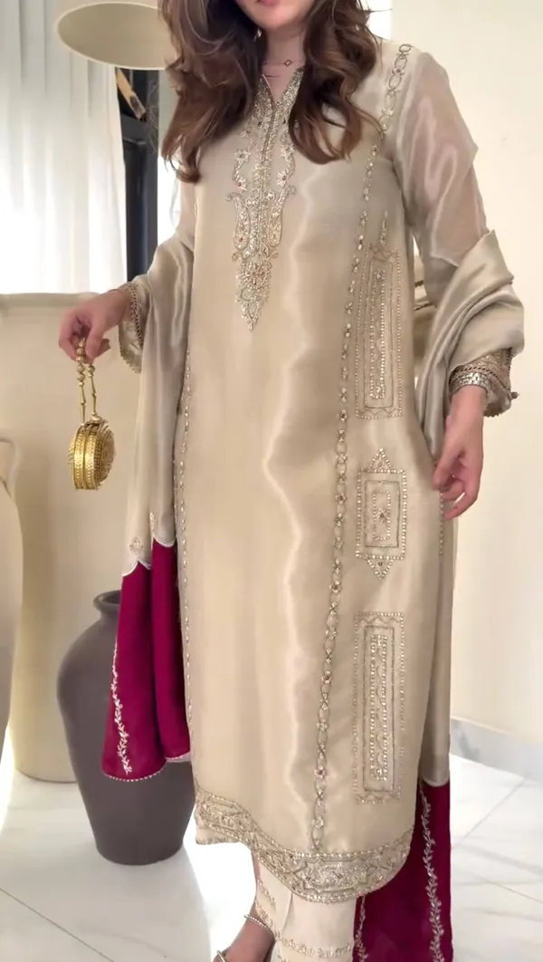 Launching_New___Đěsigner_Party_Wear_Look_Pur_Jimmy_Choo_Top_Plazzo_&_Dupatta_Set*_