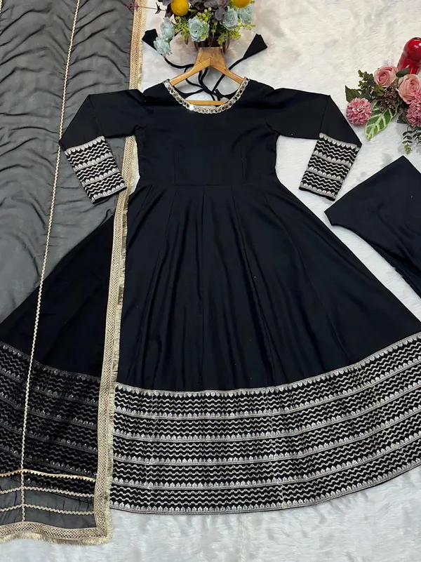 Black_Embroidered_Work_Anarkali_Suit_Set_Set_3_Pcs