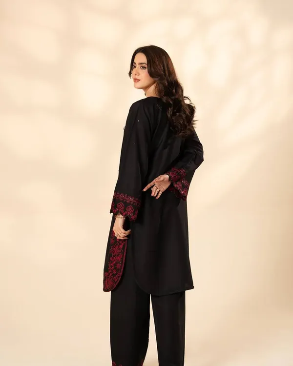 THIS_EID_🌙_WEAR_OUR_BEAUTIFUL_CO-ORD_SET_IN_EMBROIDERED_TOP_AND_PLAZZO_✨_