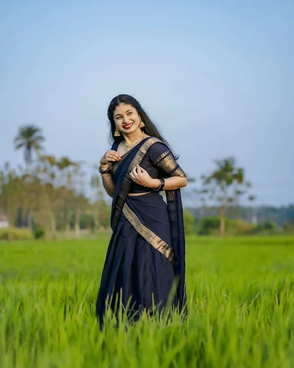 The_South-style_Kanjivaram_silk_lehenga_is_more_than_just_attire;_it's_a_piece_of_art_that_encapsulates_the_essence_of_South_Indian_culture_