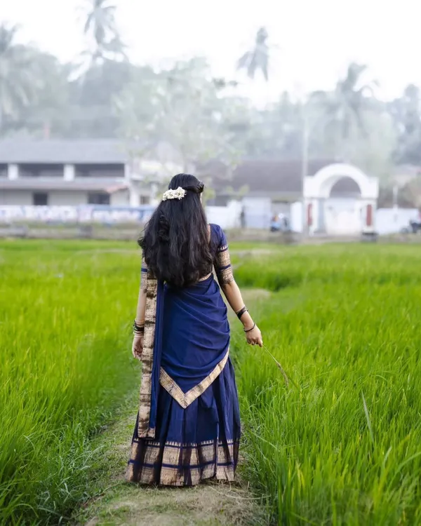 The_South-style_Kanjivaram_silk_lehenga_is_more_than_just_attire;_it's_a_piece_of_art_that_encapsulates_the_essence_of_South_Indian_culture_