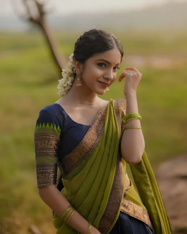 The_South-style_Kanjivaram_silk_lehenga_is_more_than_just_attire;_it's_a_piece_of_art_that_encapsulates_the_essence_of_South_Indian_culture_